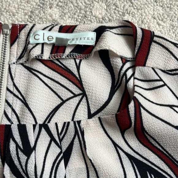 WOMANS Cleo Petites Blouse Size Small - Picture 2 of 3